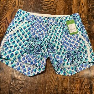 Lilly Pulitzer NWT Callahan shorts size 00 resort white toe in